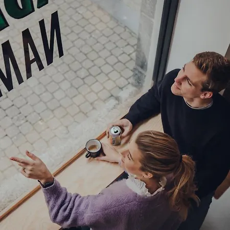 Urbaine 2 - Centre Bed & Breakfast 3*